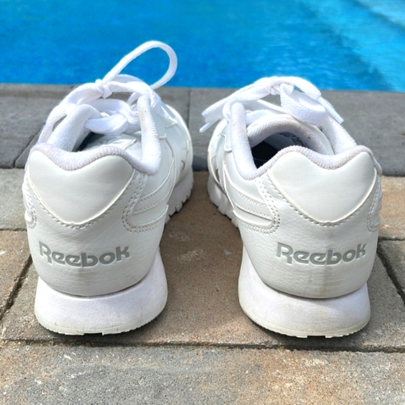 Women's Reebok Sneakers - Picture 5 of 6
